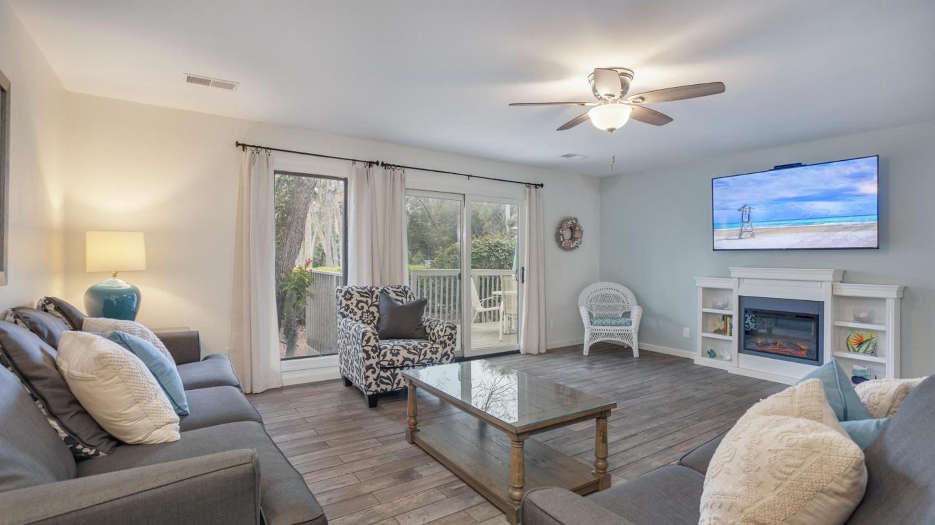 Complex Pool, Pet Friendly, Grill Villa Хилтън Хед Айлънд Екстериор снимка