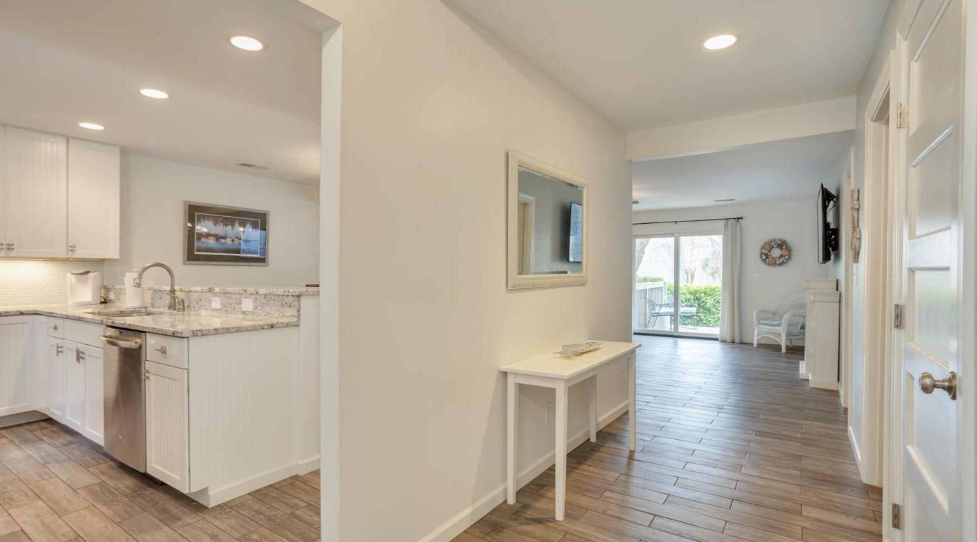 Complex Pool, Pet Friendly, Grill Villa Хилтън Хед Айлънд Екстериор снимка